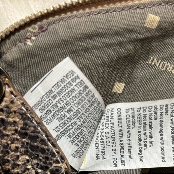 ❣️PRÜNE❣️ Flap Over Hand Bag - Picture 9 of 15